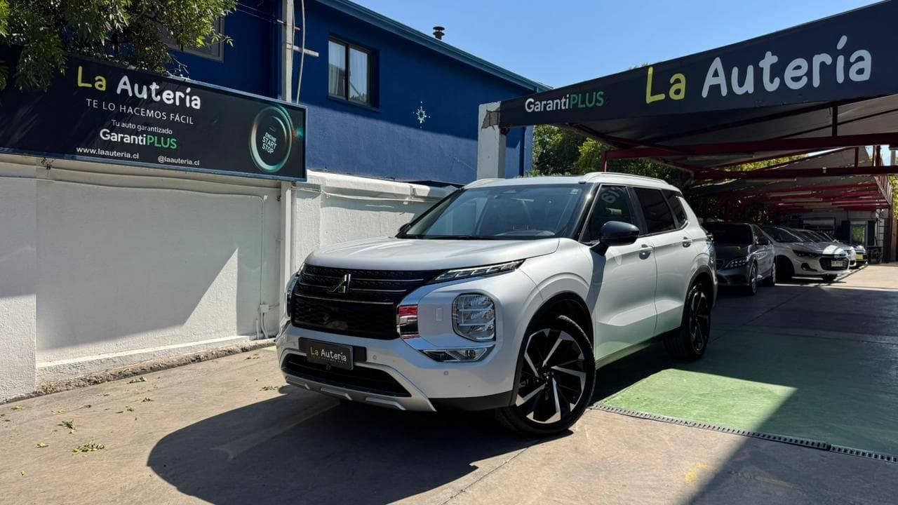 Mitsubishi NEW OUTLANDER