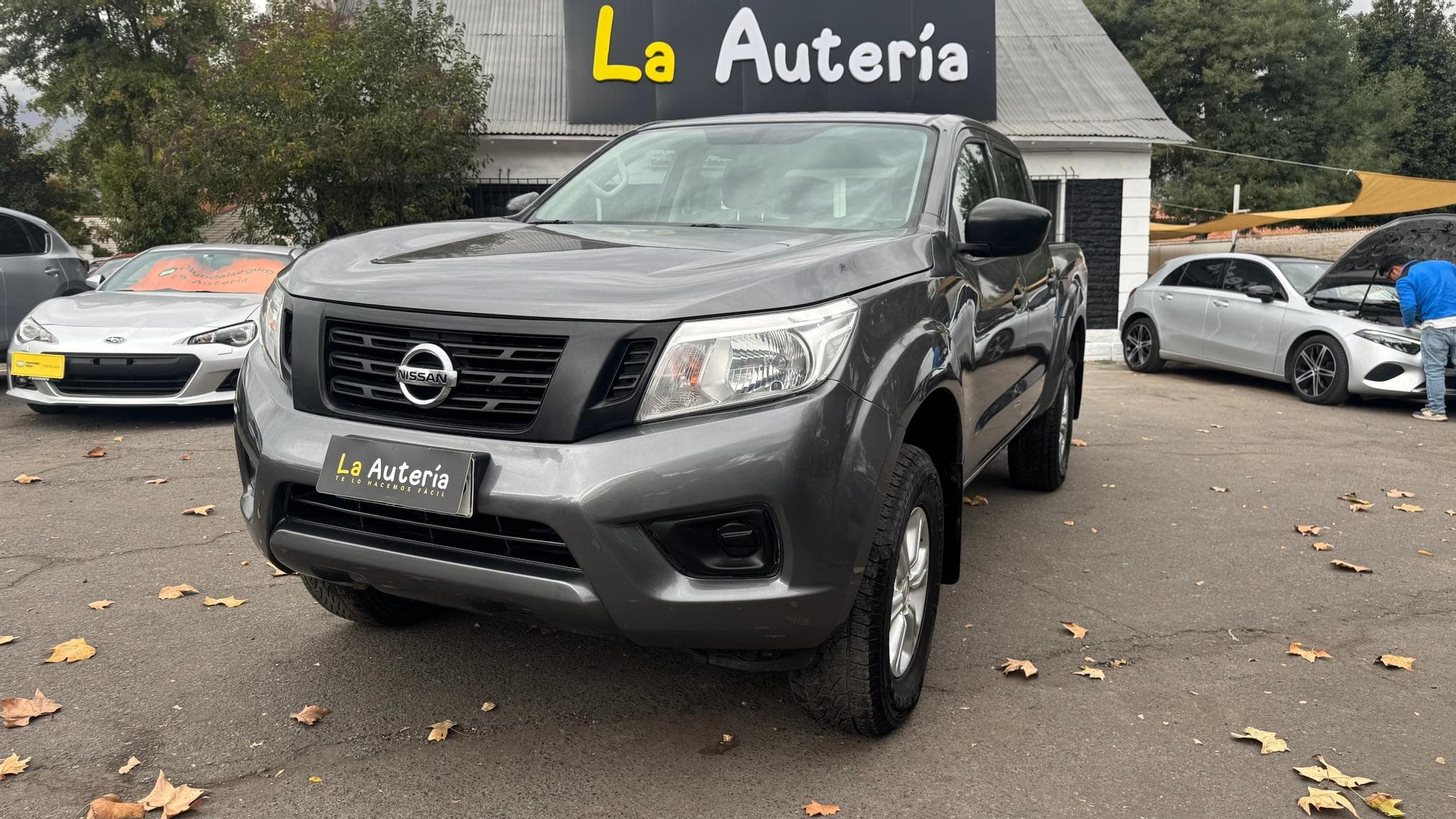 Nissan NP300