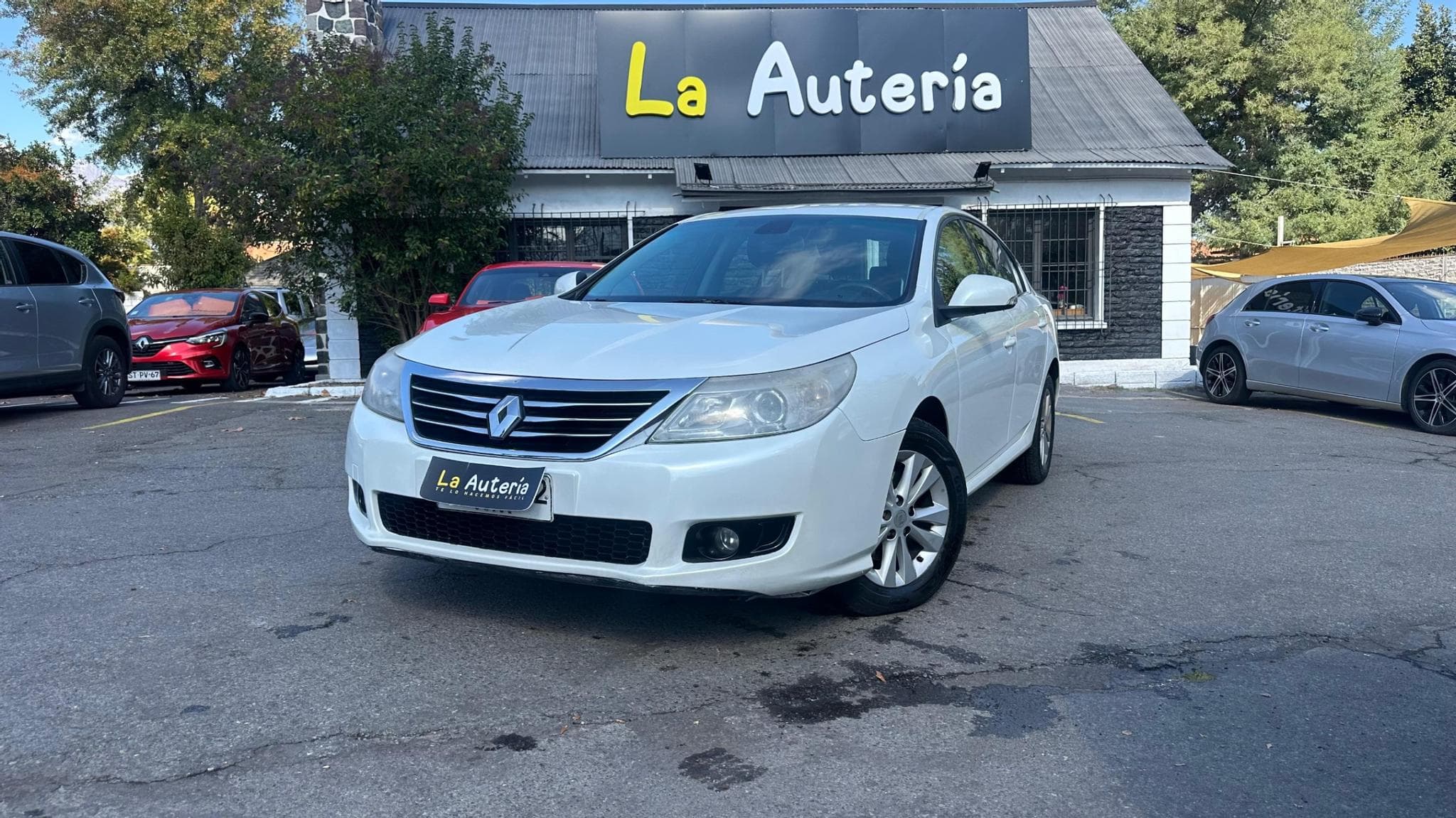 Renault Latitude