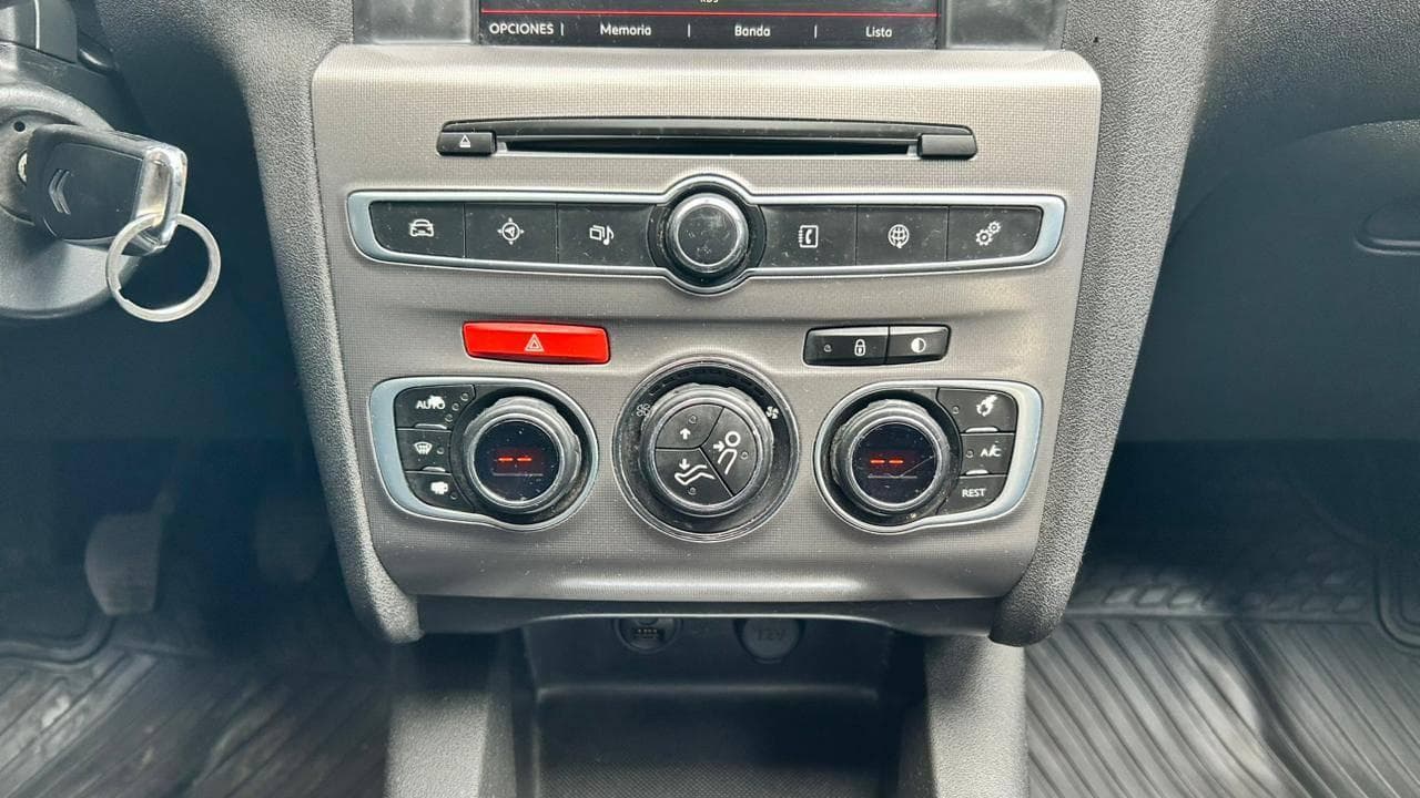 Vista 12