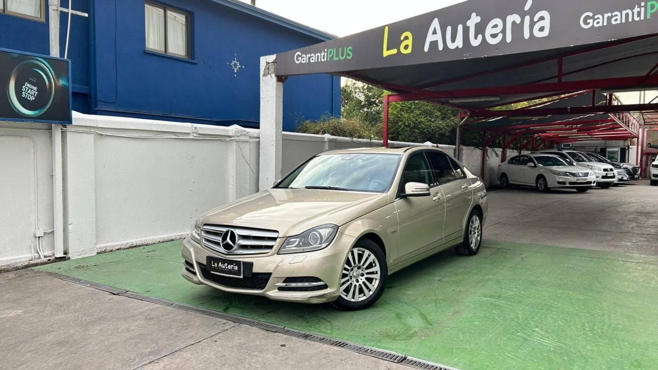 Mercedes Benz C200