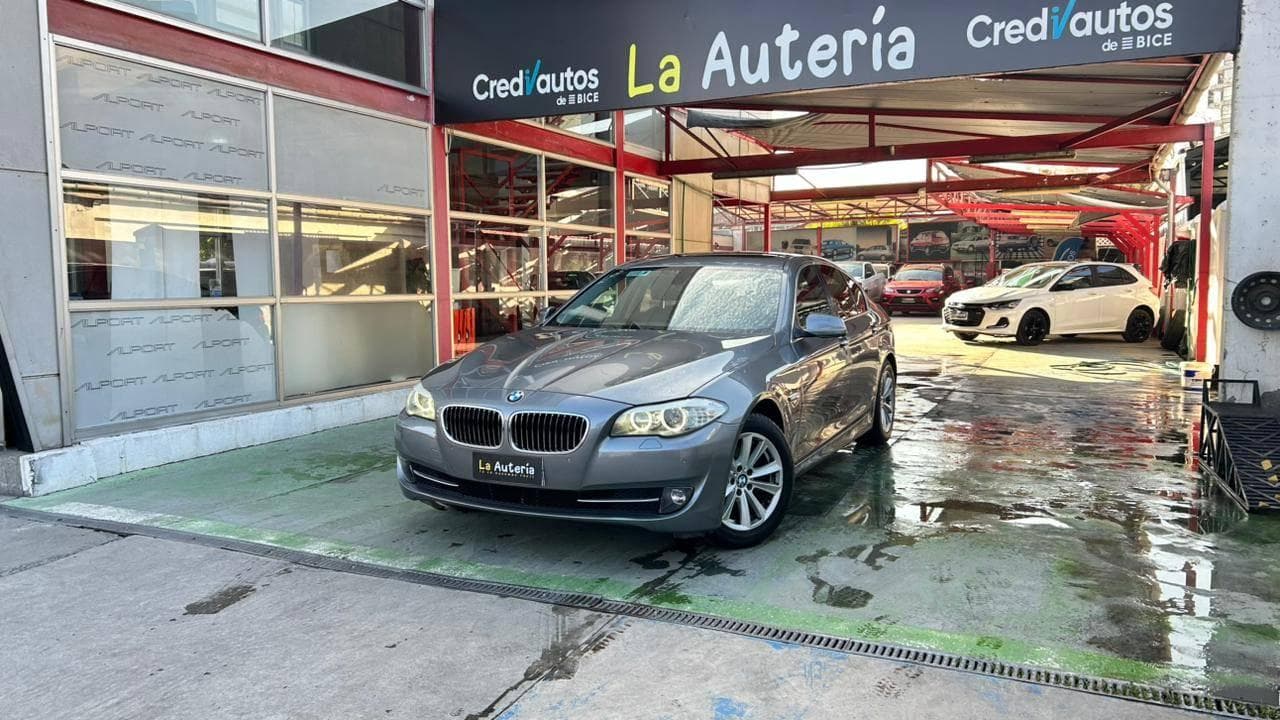 BMW 528I
