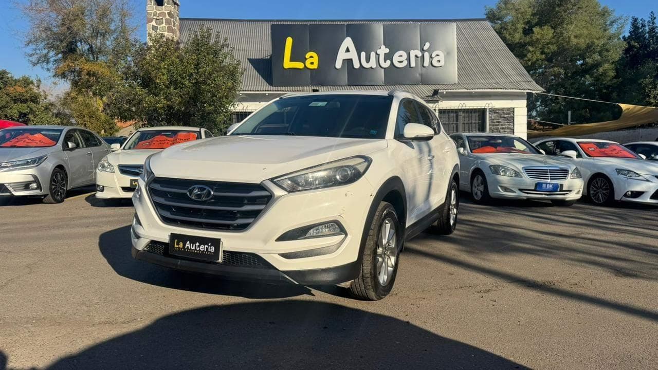 HYUNDAI TUCSON