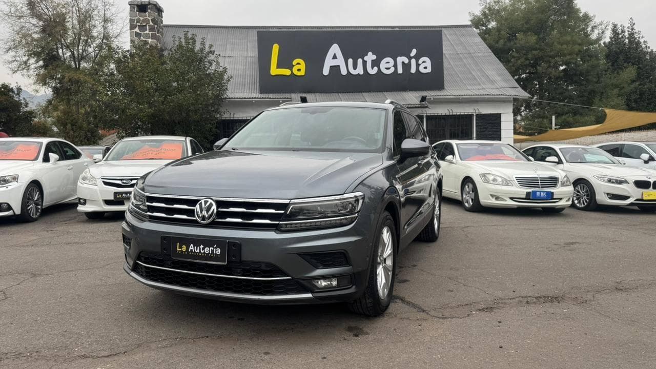 VOLKSWAGEN TIGUAN 2.0