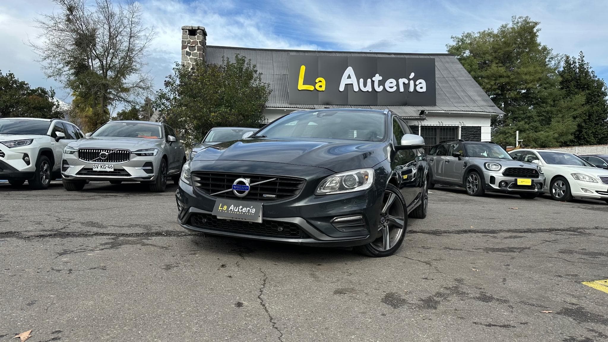 VOLVO V60 T6