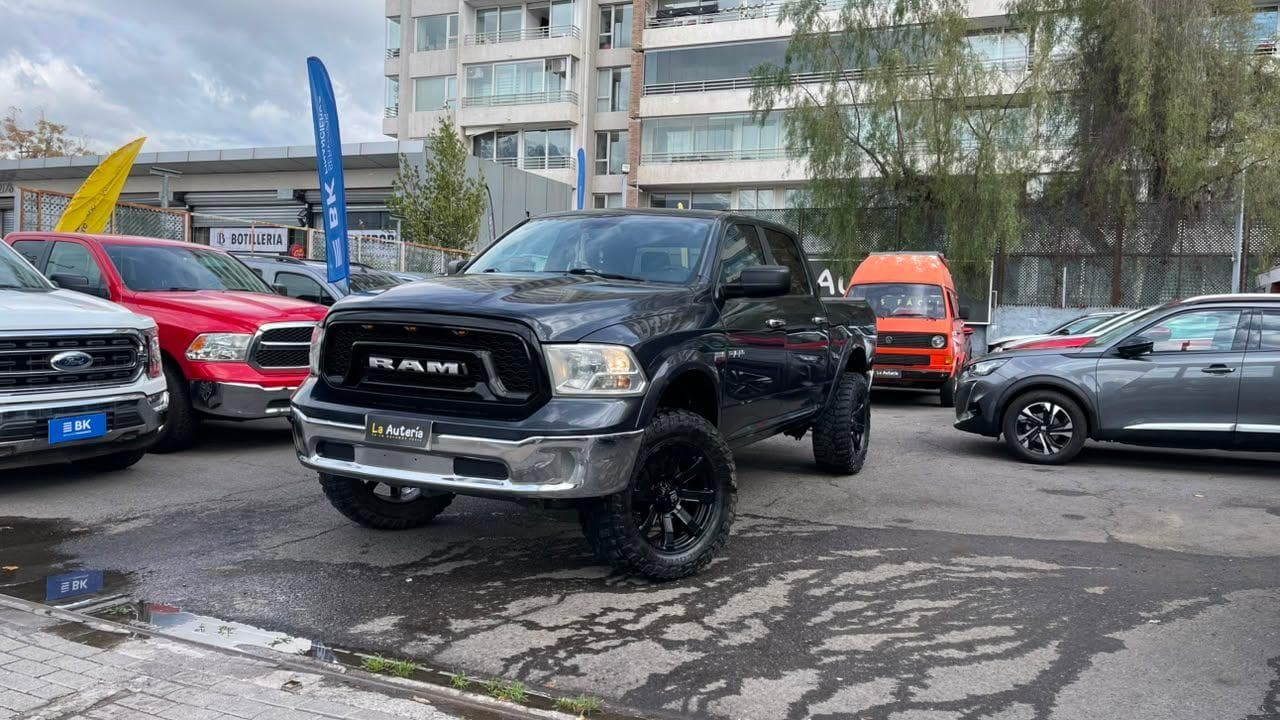 Dodge RAM 1500 LARAMIE