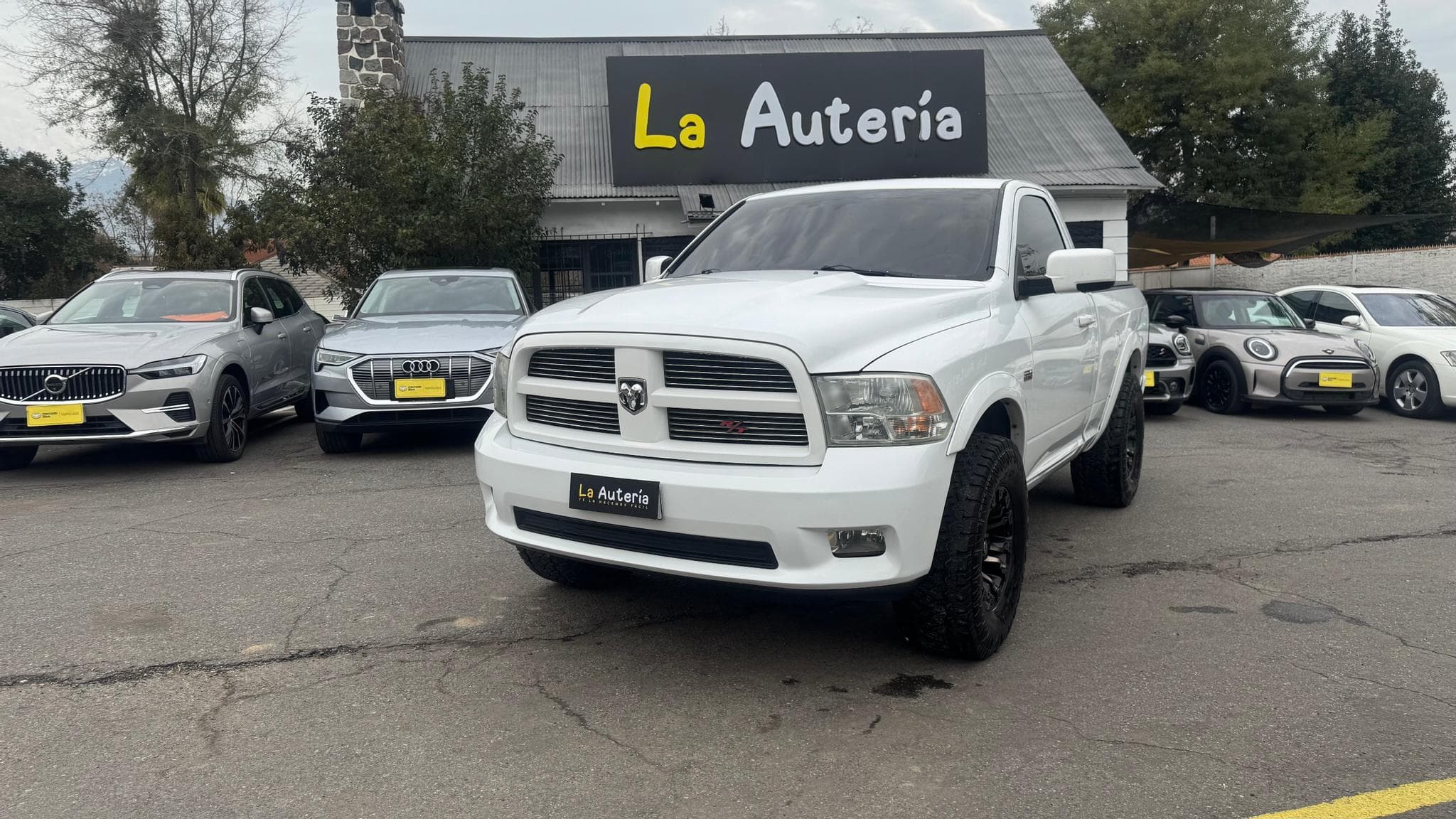 Dodge NEW RAM 5.7