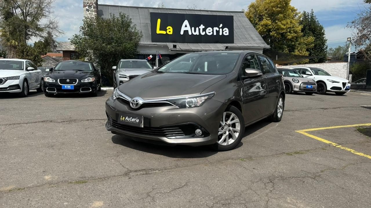 Toyota AURIS HATCH BACK 1.6 AUT
