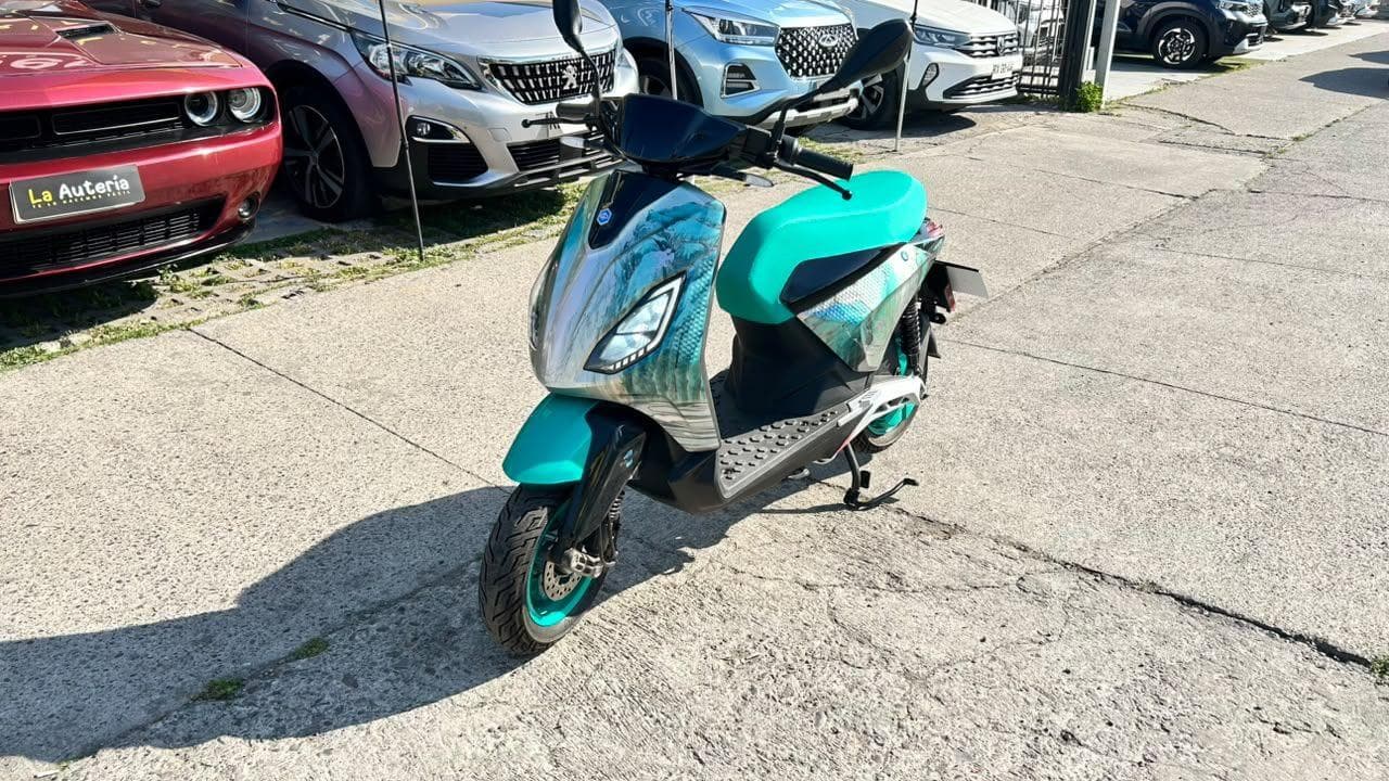 Piaggio One